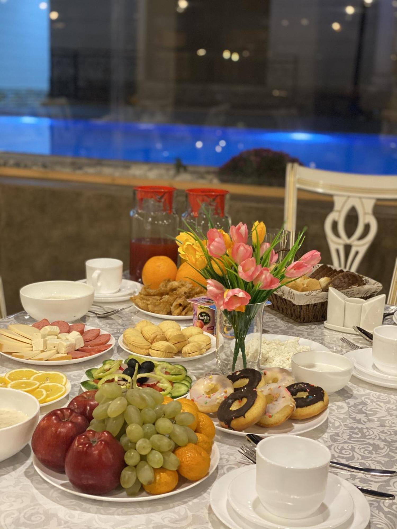 Grand Karavan Hotel Tashkent Ngoại thất bức ảnh