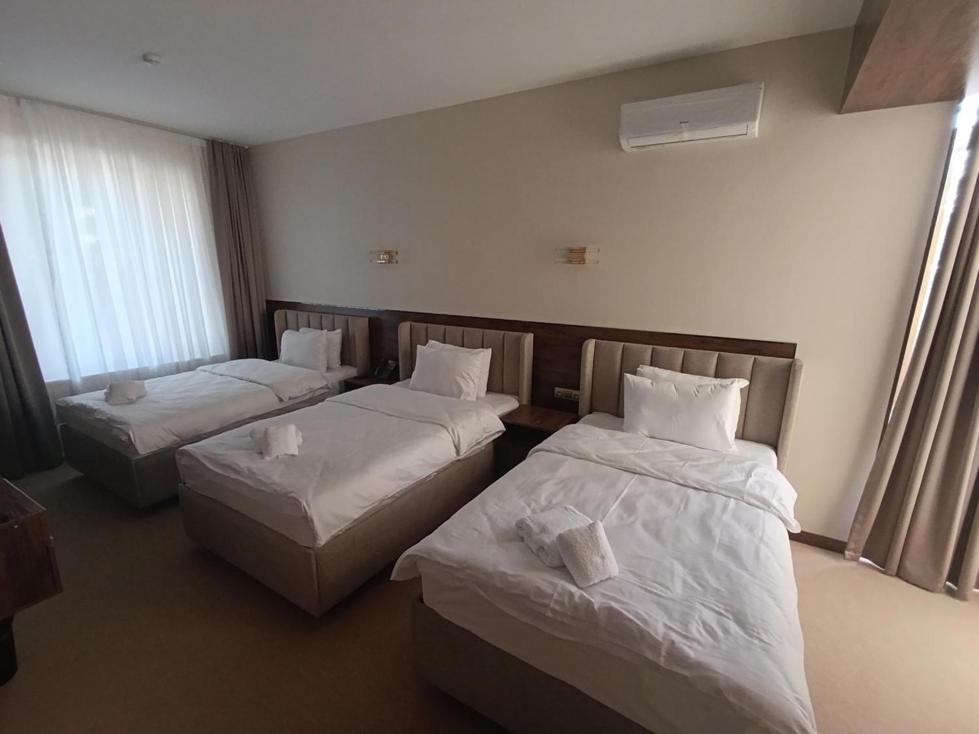 Grand Karavan Hotel Tashkent Ngoại thất bức ảnh